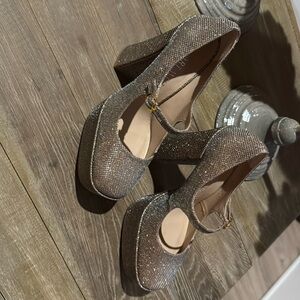 Elegant Glitter Platform Heels